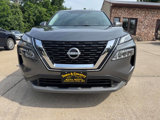 Used 2023 Nissan Rogue SV image 2