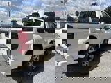 Used 2020 Nissan Frontier SV image 6