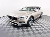 Used 2025 Volvo V90 B6 Cross Country Ultra w/ Protection Package Premier image 3