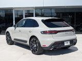 New 2026 Porsche Macan image 3