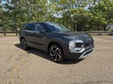 New 2025 Mitsubishi Outlander SE image 2