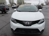 Used 2018 Nissan Rogue Sport S image 2