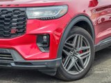 Certified 2025 Ford Explorer ST image 3