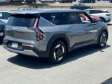 Used 2024 Kia EV9 Light image 5