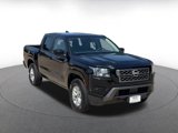 Used 2024 Nissan Frontier SV image 3