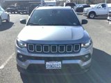 Used 2023 Jeep Compass Latitude image 3