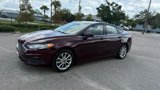 Used 2017 Ford Fusion SE w/ Fusion SE Technology Package image 2