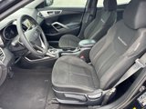 Used 2015 Hyundai Veloster image 5