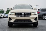 Certified 2025 Volvo XC40 B5 Plus w/ Climate Package image 2