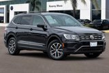 Used 2020 Volkswagen Tiguan SE w/ Panoramic Sunroof Package image 2