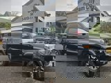 Used 2019 Toyota Tacoma TRD Off-Road image 2
