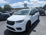 New 2026 Chrysler Pacifica Limited image 2