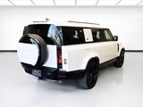 Used 2024 Land Rover Defender 130 X-Dynamic SE image 4