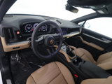 Certified 2025 Porsche Cayenne image 4