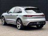 Certified 2023 Porsche Macan S image 3