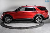 Used 2025 Ford Explorer Platinum image 3
