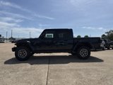 New 2025 Jeep Gladiator Rubicon image 3