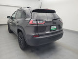 Used 2023 Jeep Cherokee Altitude Lux image 6