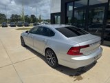 Used 2018 Volvo S90 T5 Momentum image 2