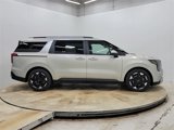 New 2026 Kia Carnival EX image 4