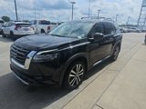 Used 2023 Nissan Pathfinder Platinum image 5
