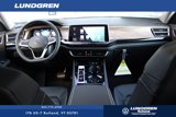New 2025 Volkswagen Atlas SE image 2