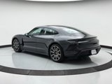 Used 2022 Porsche Taycan image 3