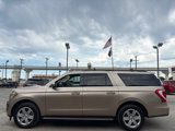 Used 2020 Ford Expedition Max XLT w/ Equipment Group 202A image 3