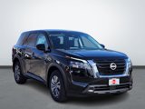 New 2025 Nissan Pathfinder S image 5