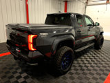 Used 2024 Toyota Tacoma TRD Sport image 4