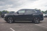 Used 2024 Volkswagen Atlas Cross Sport SEL Premium R-Line image 6