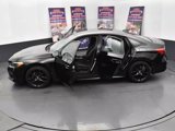 Used 2023 Honda Civic Sport image 4