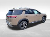 New 2025 Nissan Pathfinder Platinum image 5