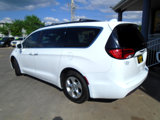 Used 2018 Chrysler Pacifica Touring Plus image 6