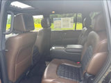 Used 2019 Nissan Armada Platinum image 5