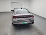 Used 2023 Hyundai Elantra SEL w/ Convenience Package image 6