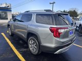 Used 2023 GMC Acadia SLT w/ Preferred Package image 3