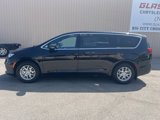 New 2025 Chrysler Pacifica Select image 5