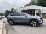 New 2025 Volkswagen Atlas SE image 2