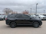 Used 2025 Honda Pilot TrailSport image 2