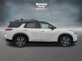 New 2025 Nissan Pathfinder Platinum w/ Cargo Package image 4