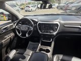 Used 2023 GMC Acadia SLT image 4