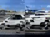 Used 2019 Jeep Cherokee Latitude w/ Popular Appearance Group image 5