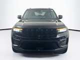 Used 2023 Jeep Grand Cherokee Limited w/ Black Appearance Package image 2