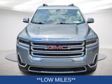 Used 2023 GMC Acadia SLT image 2