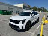 Used 2024 Kia Sorento S image 3