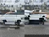 New 2025 Nissan Frontier SL image 3
