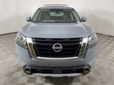 New 2025 Nissan Pathfinder Platinum image 3