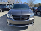 Used 2019 Dodge Grand Caravan SE image 3