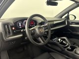 Used 2025 Porsche Cayenne image 4